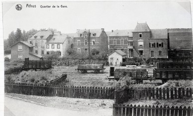 Athus-quartier gare + wagons.jpg